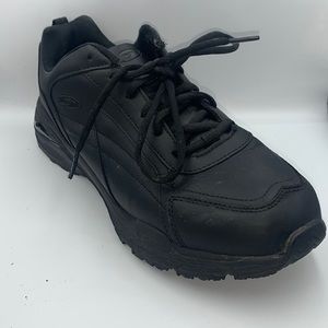 Slip resistant work shoe great for fast food workers